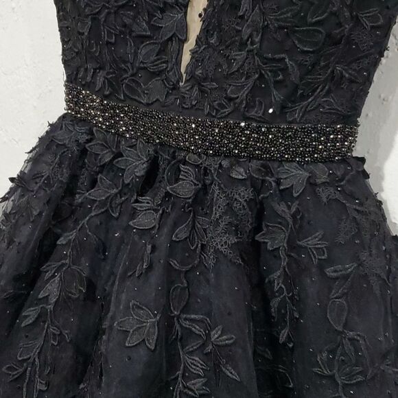 Sherri Hill Black Embroidered Prom Mini Dress Size 10 - Picture 3 of 17